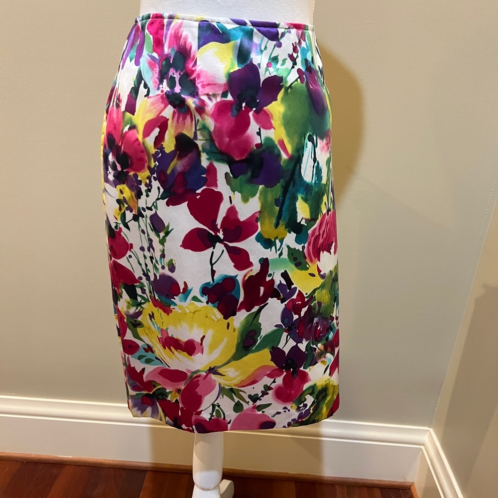 Jones New York Multicolor Floral Pencil Skirt